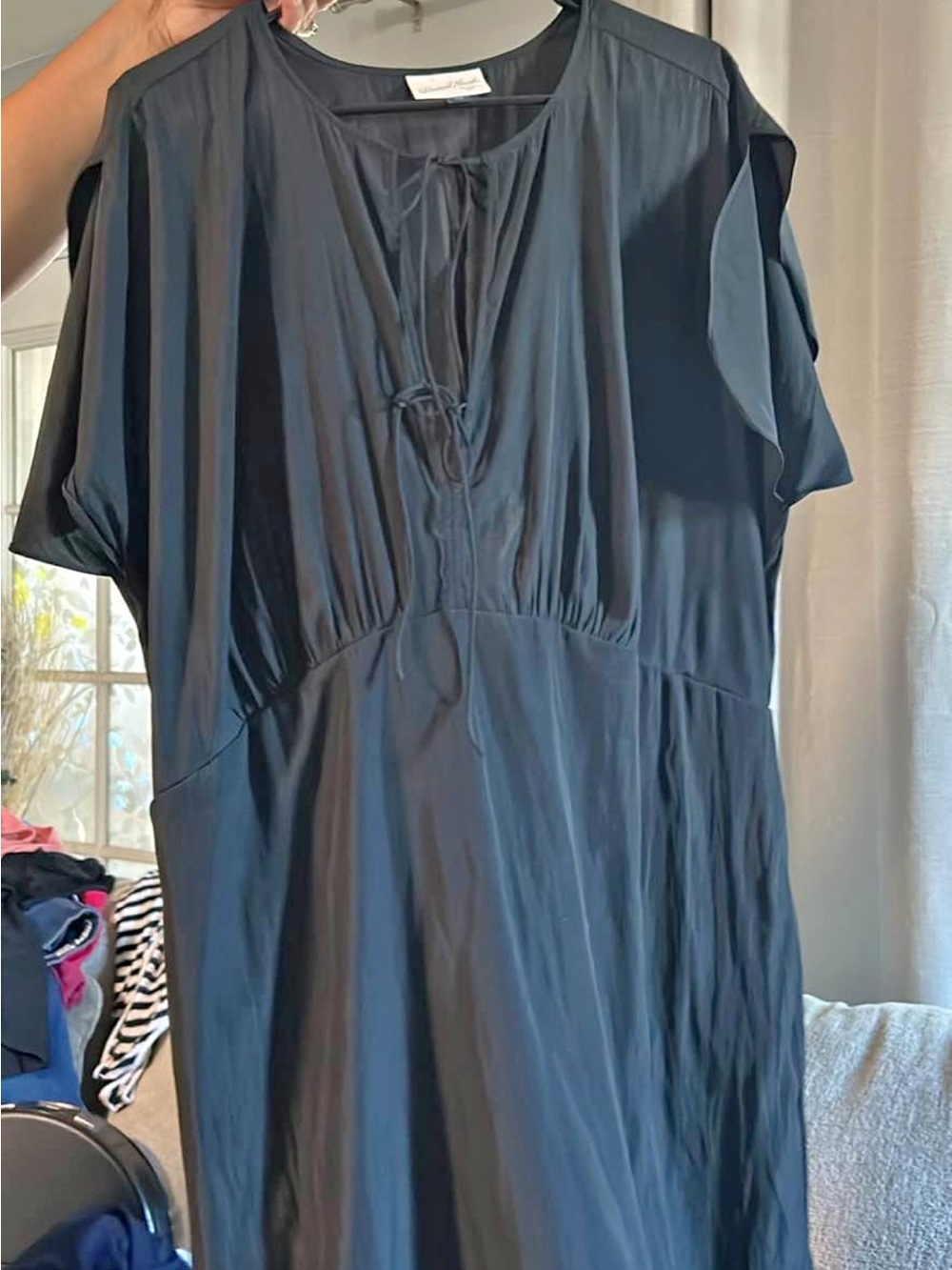 XXL Universal thread Black flutter sleeve dress